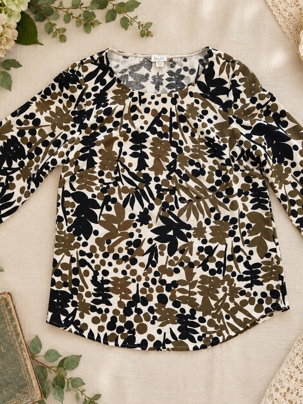 Boden Olive & Black Floral-Print 3/4 Sleeve Top Sz 4